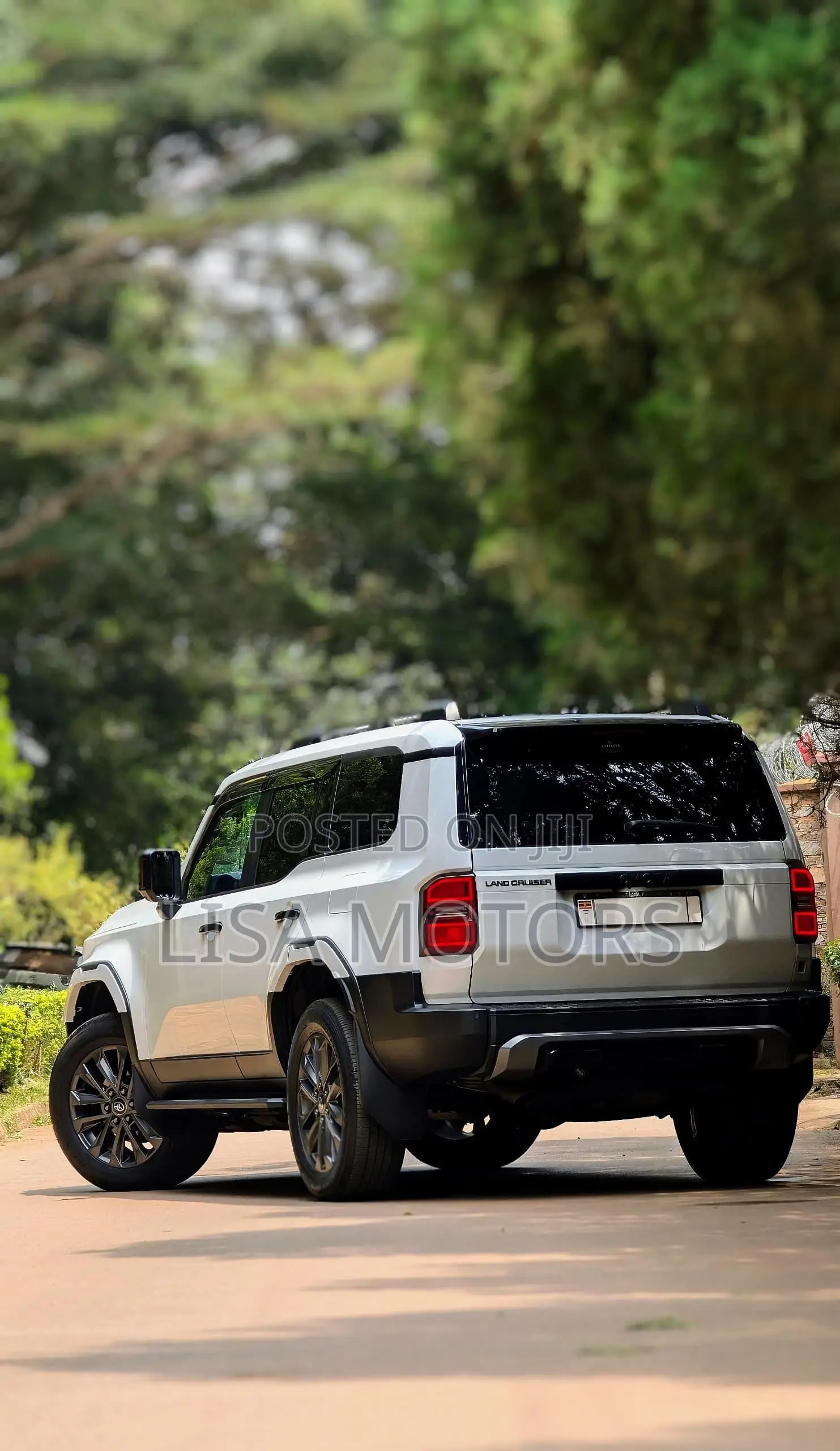 Toyota Land Cruiser Prado 2.8 2024 White
