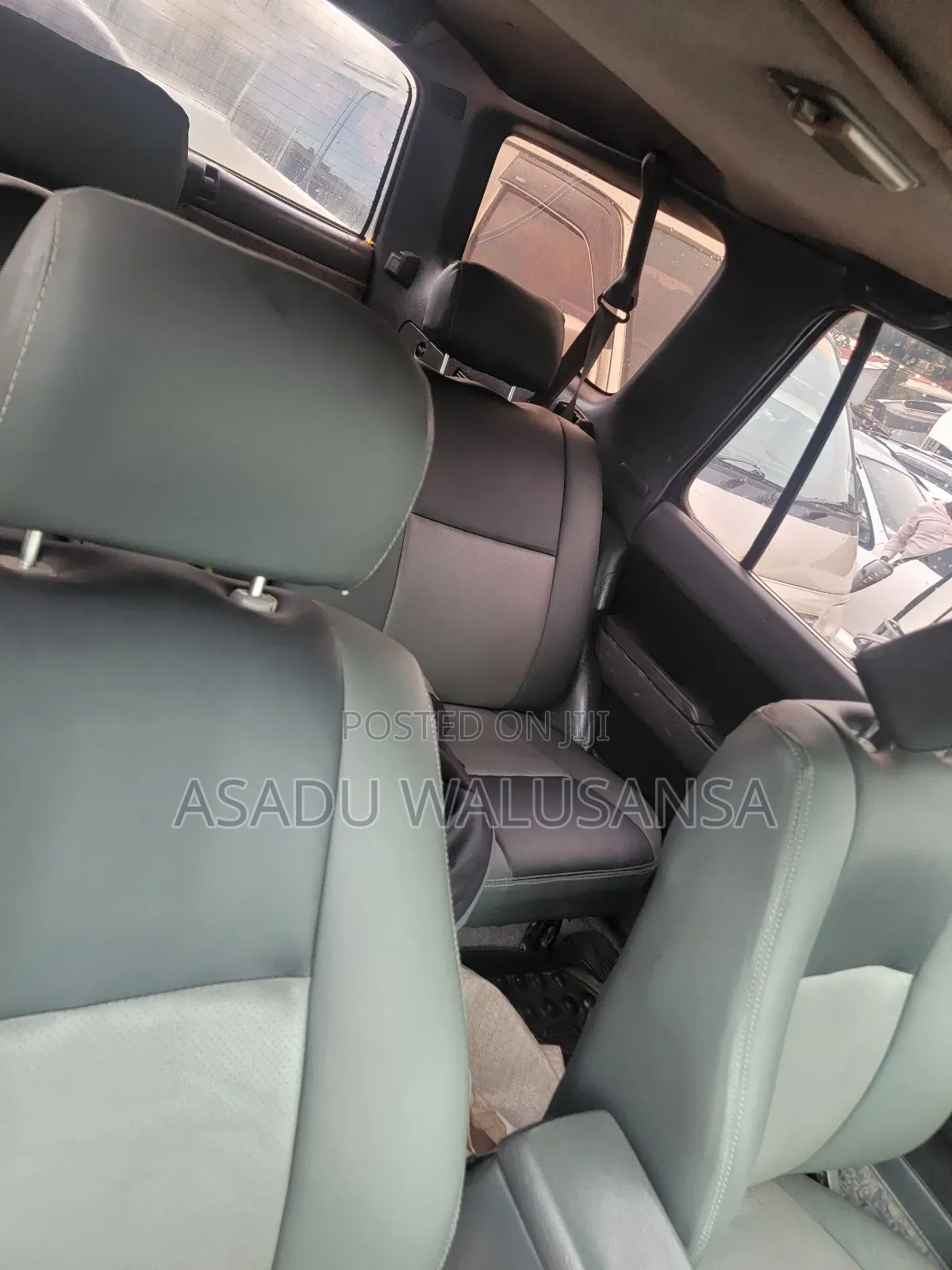 Toyota Hilux Surf 2000 Blue
