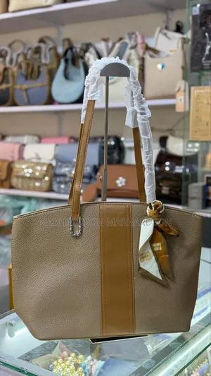 Classy Women Shoulder Bags