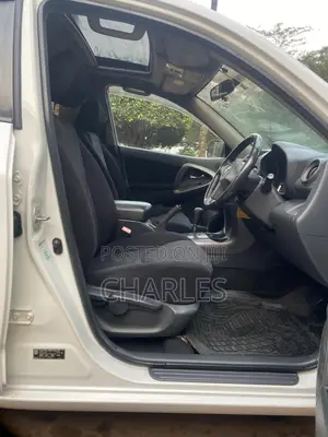 Toyota RAV4 2007 White