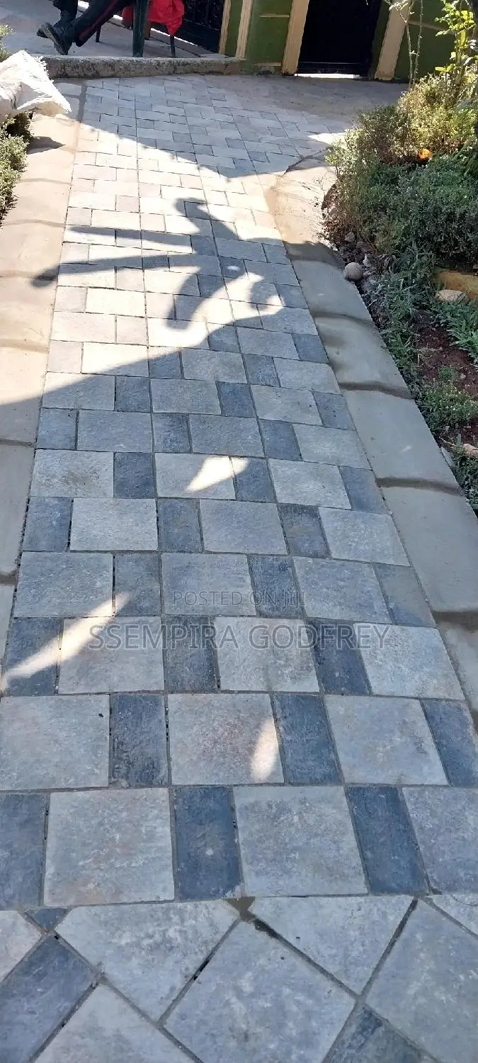 Installer of Pavers With Free Consultation .