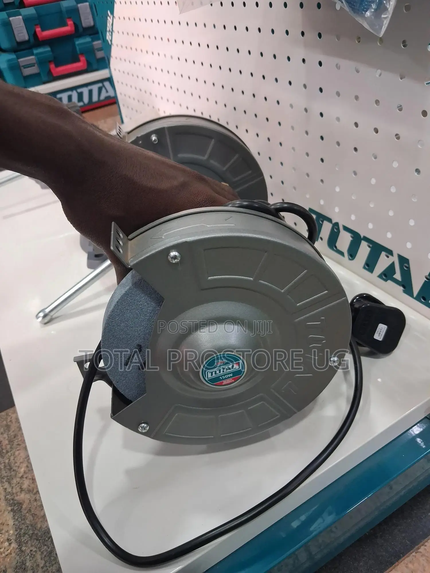Bench Grinder 150w 6" (Total).