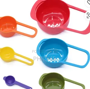 Kitchen Measuring Cups