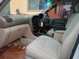 Toyota Land Cruiser Prado 2008 White