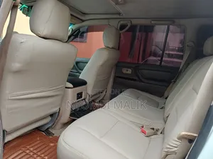 Toyota Land Cruiser Prado 2008 White