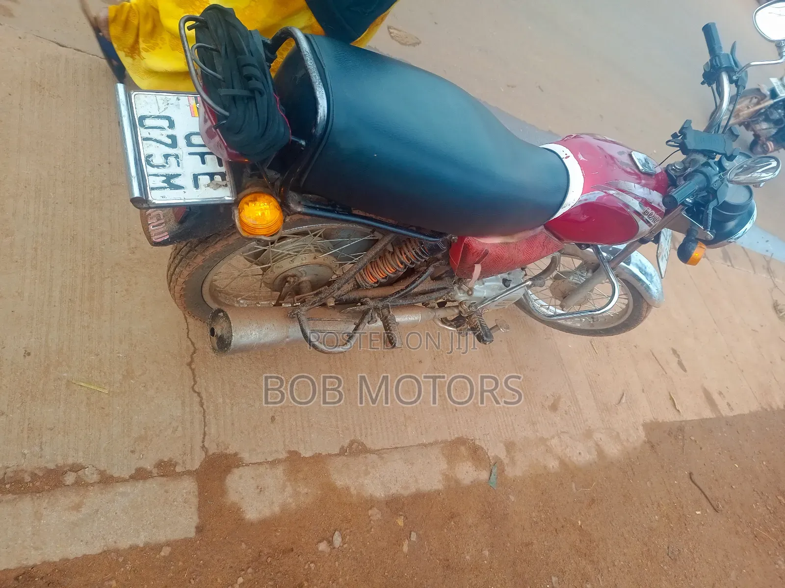 Bajaj CT 125X 2025 Red