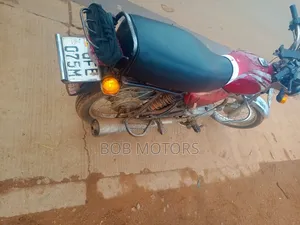 Bajaj CT 125X 2025 Red