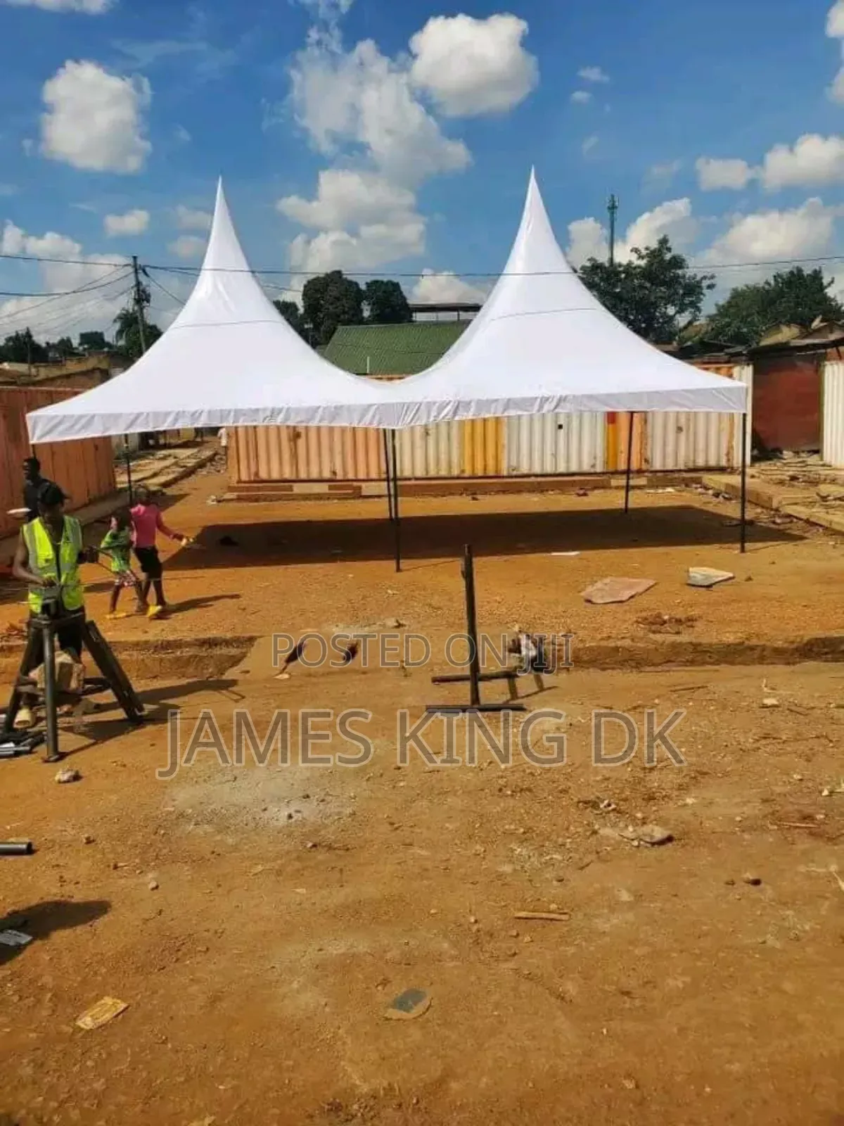 100 Seater Tent