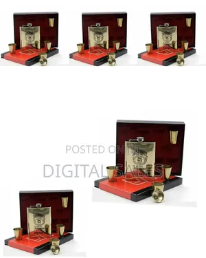 7oz Whisky Hip Flask Bottle With 4 Shot Cup Gift Set