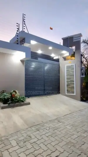 Entrance Gate Canopy Construction