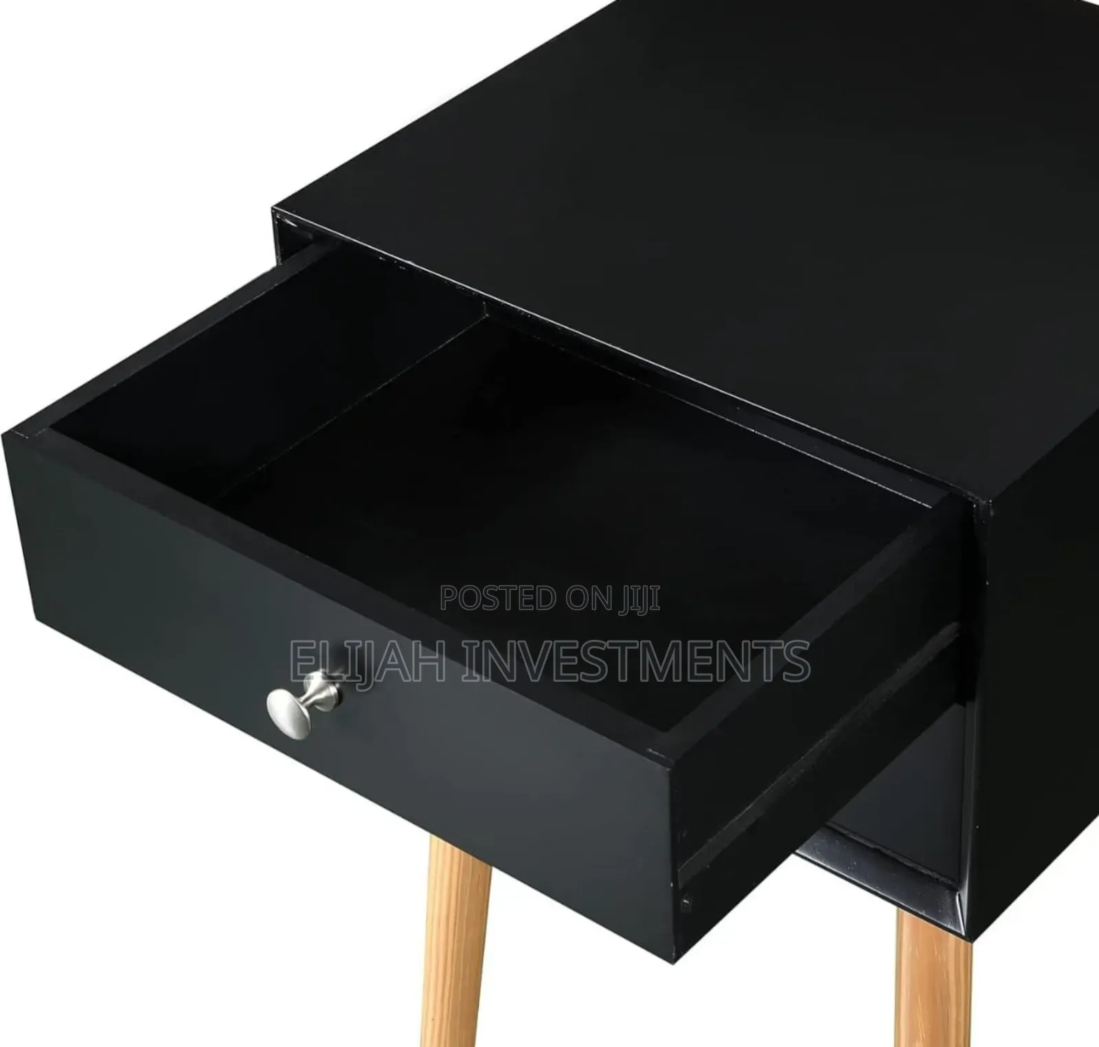 Bedroom Nightstand Table With Rubber Wood