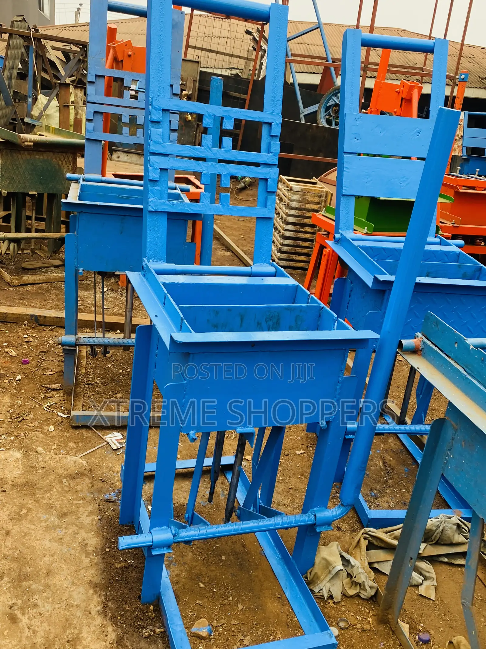 New Funding; Hollow Manual Machine -block Machine