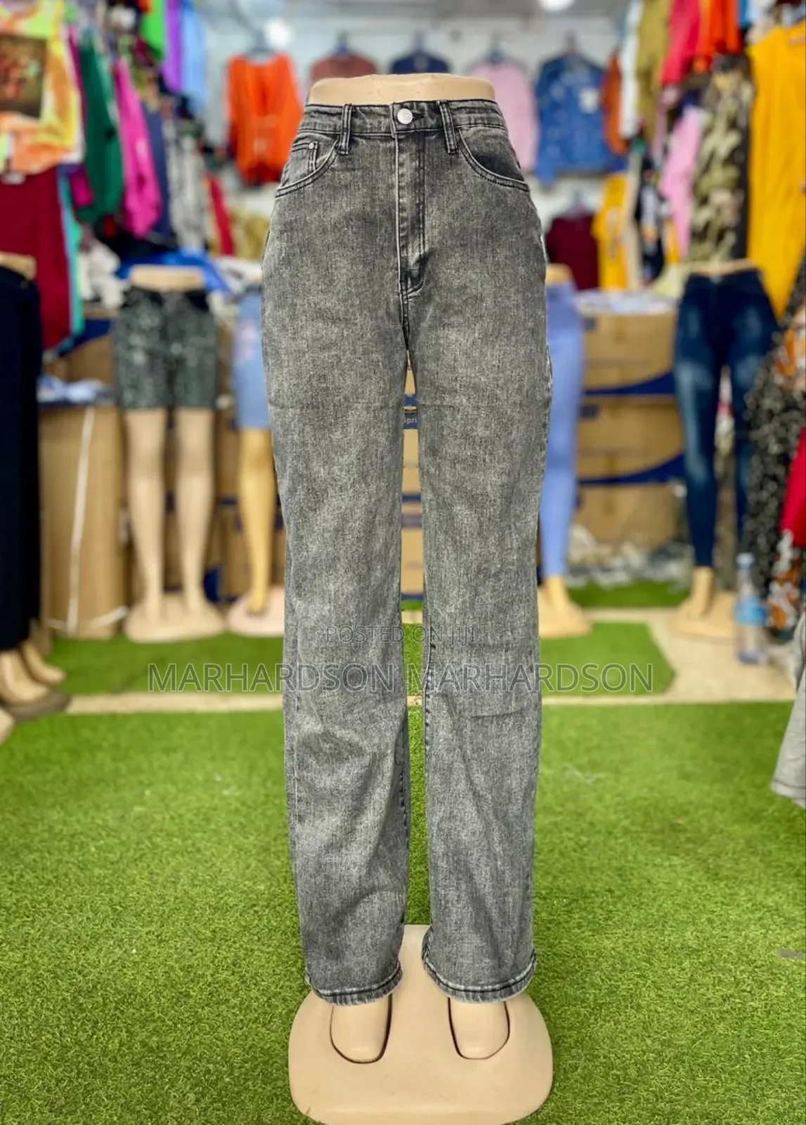 Classy Boyfriend Jeans Women