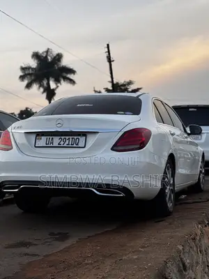 Mercedes-Benz C180 2015 White