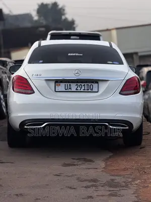 Mercedes-Benz C180 2015 White