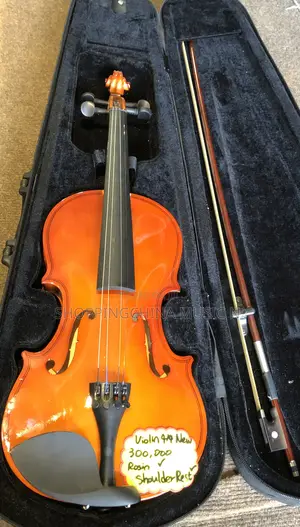 Violin 4/4 New Wooden With a Rosin and Shoulder Rest