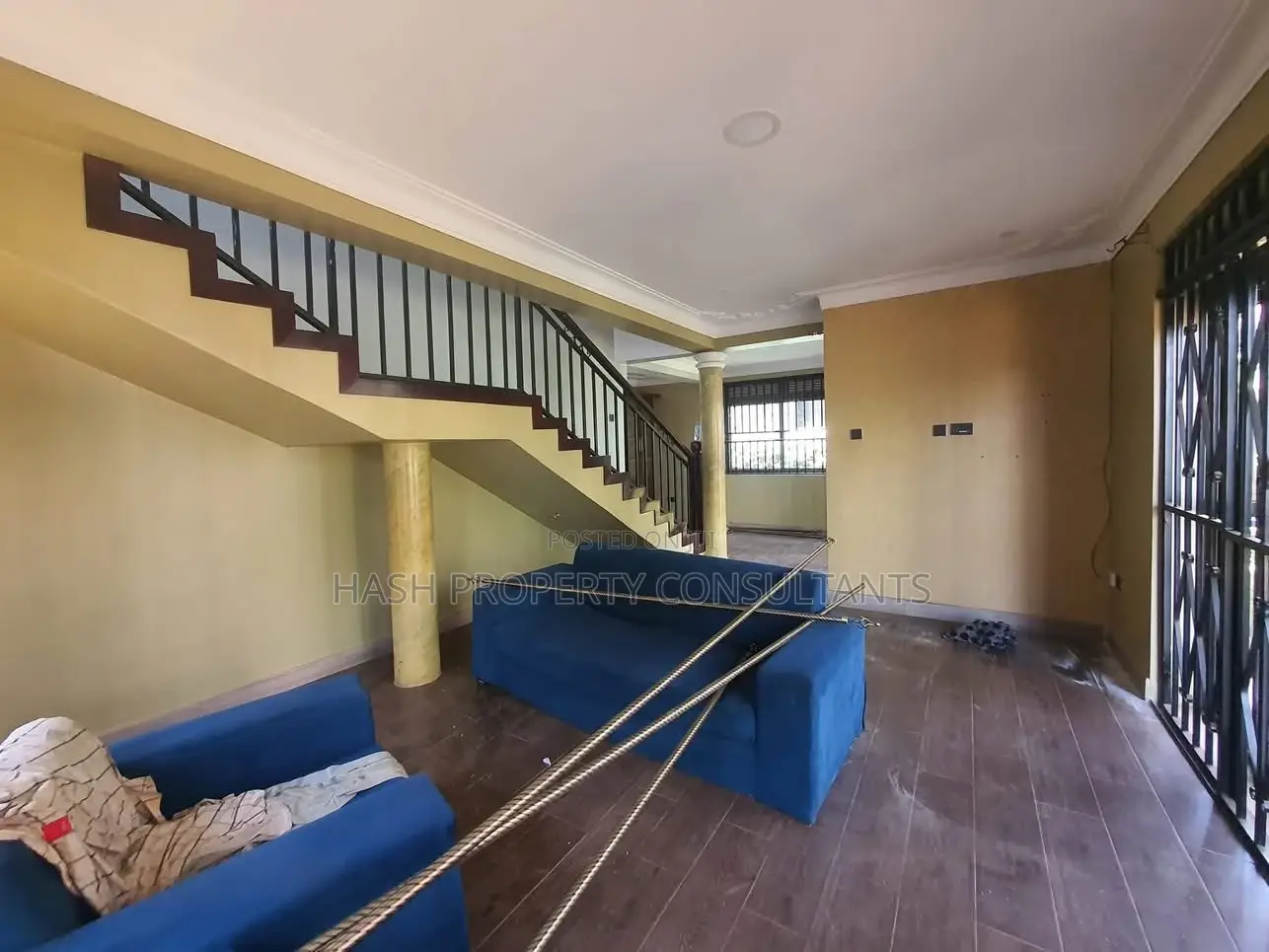 4bdrm Duplex in Muyenga, Central Division for rent