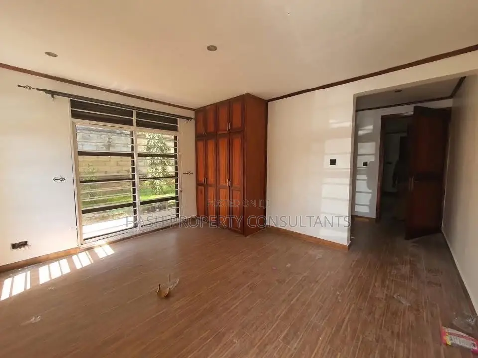 3bdrm Apartment in Muyunyo, Makindye for rent