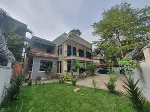 4bdrm Duplex in Muyenga, Central Division for rent