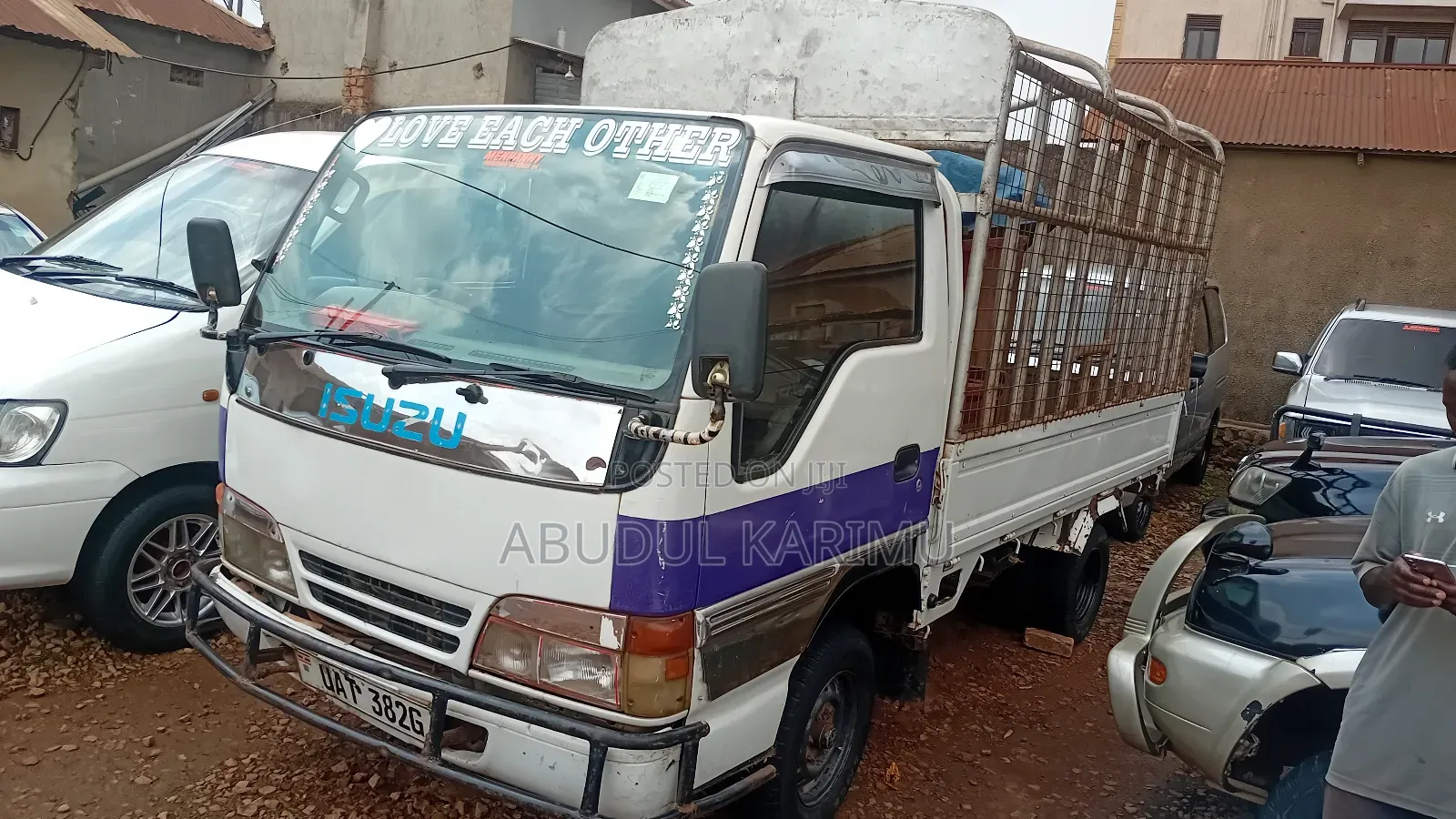 Isuzy Truck