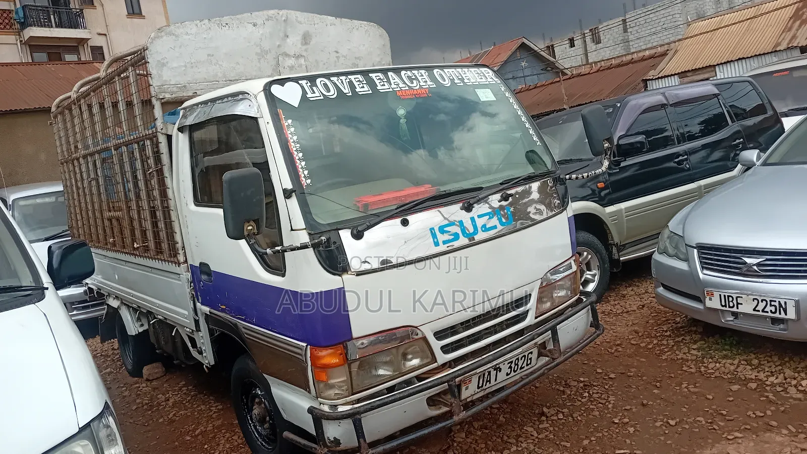 Isuzy Truck