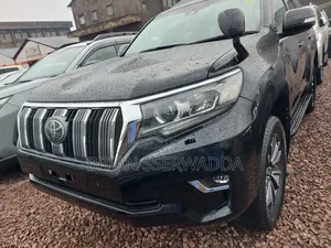 Toyota Land Cruiser Prado 2.8 2017 Black