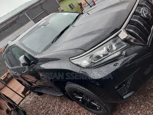 Toyota Land Cruiser Prado 2.8 2017 Black