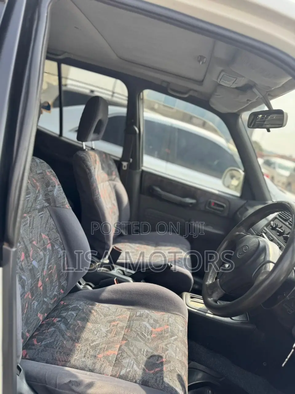 Toyota RAV4 Automatic 2002 White