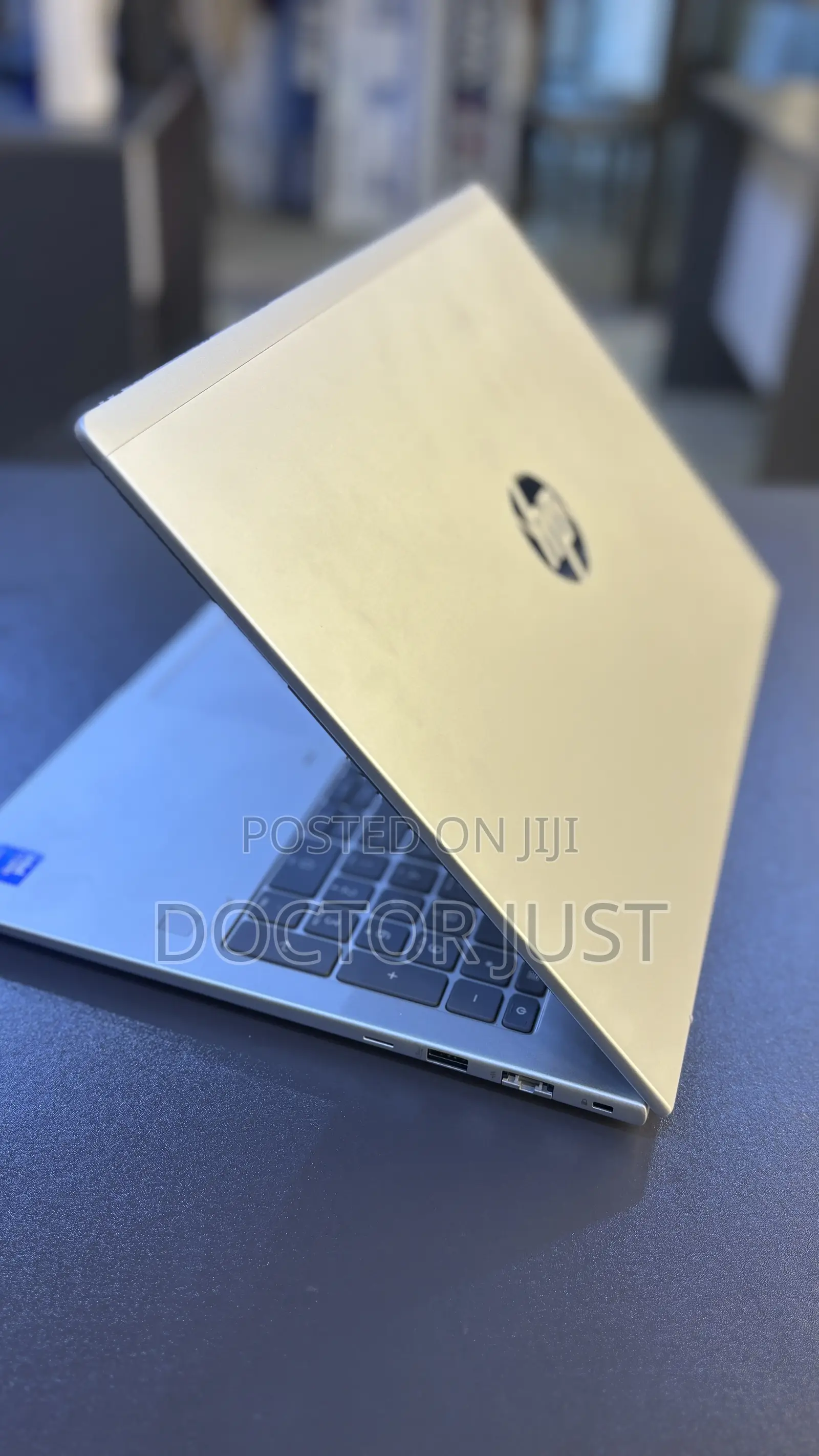 New Laptop HP ProBook 470 8GB Intel Core Ultra 5 SSD 512GB