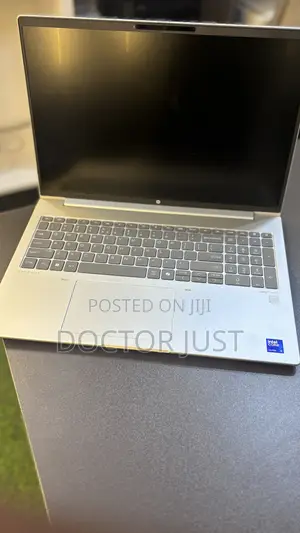 New Laptop HP ProBook 470 8GB Intel Core Ultra 5 SSD 512GB