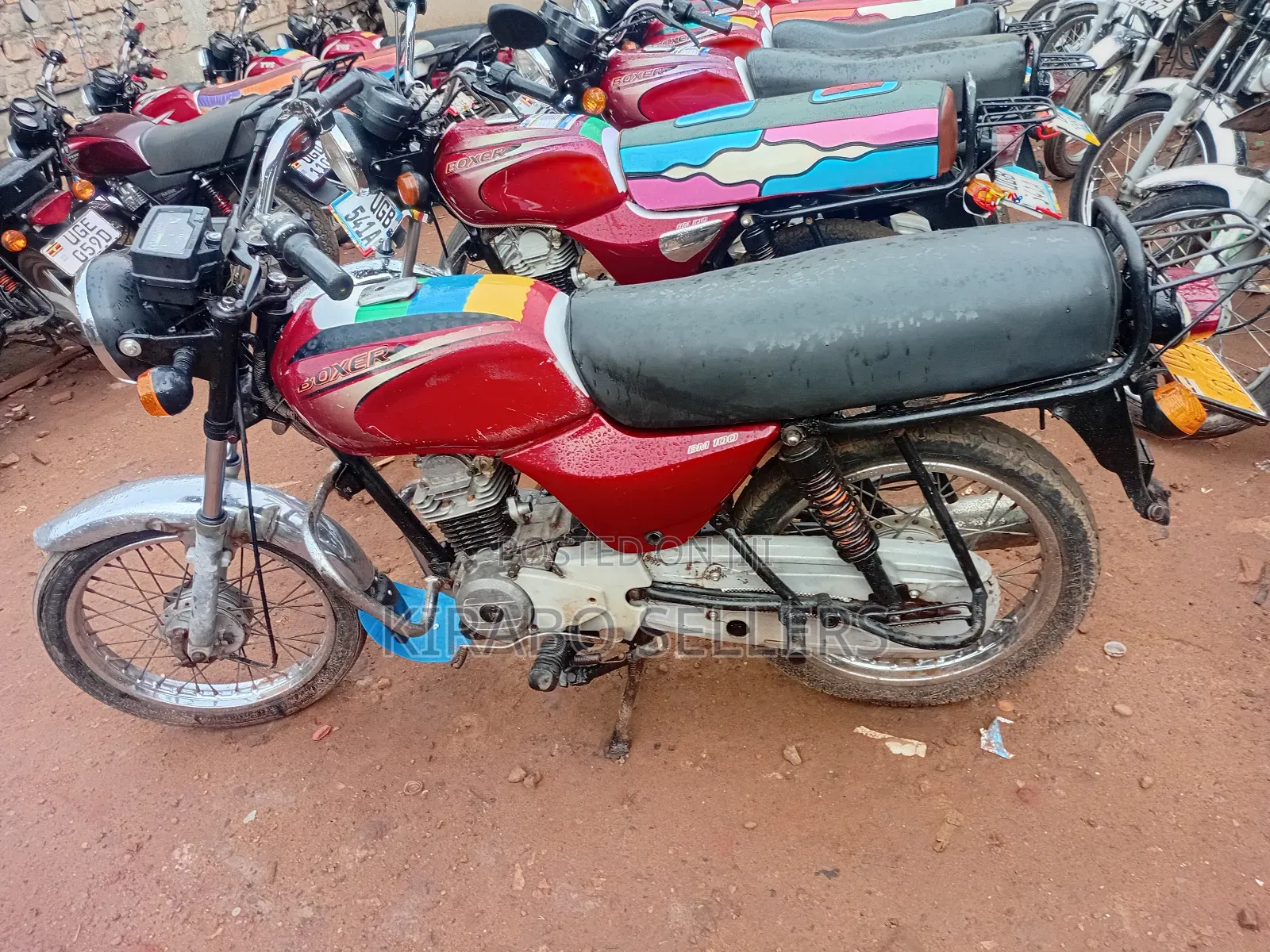 Bajaj Boxer 100 2023 Red