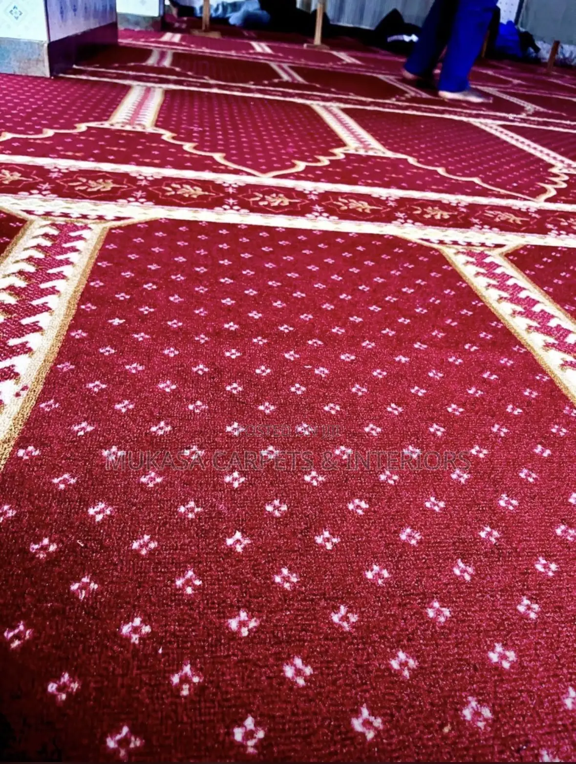 Luxury Masjid Carpet – Elegant Islamic Designs