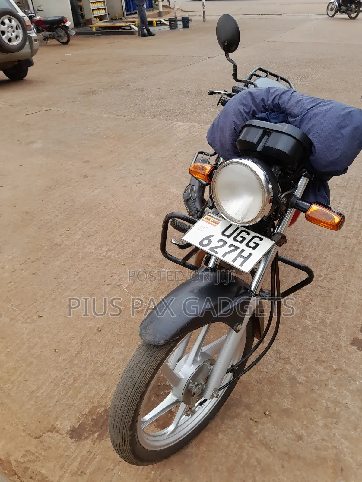 Honda XL 125 2022 Red