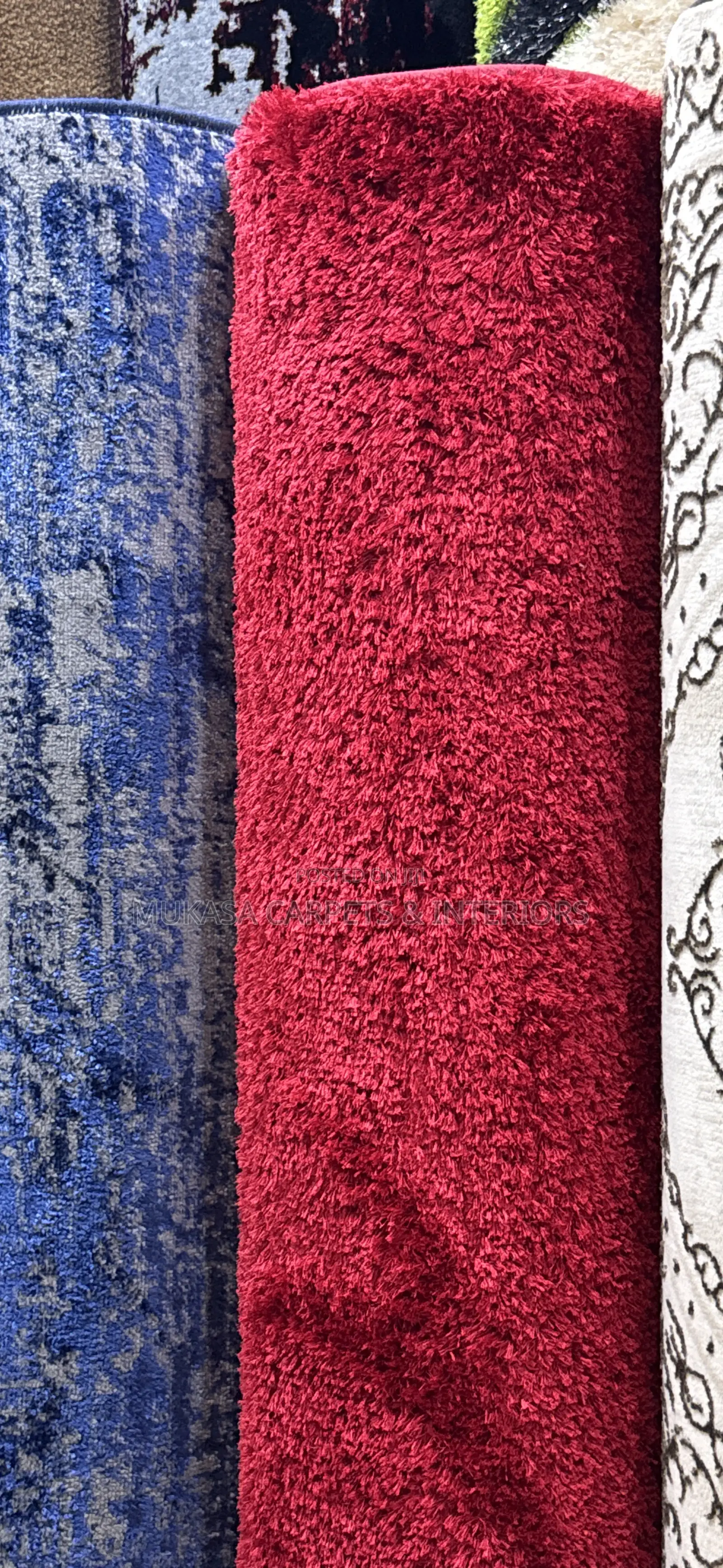 Modern Centre Carpet for Living Room – Soft Elegant