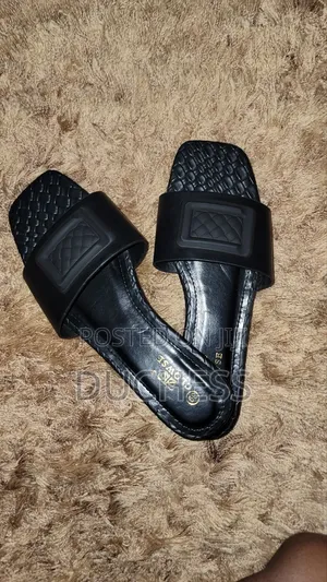 Black Ladies' Slip Ons Size 39