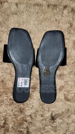 Black Ladies' Slip Ons Size 39