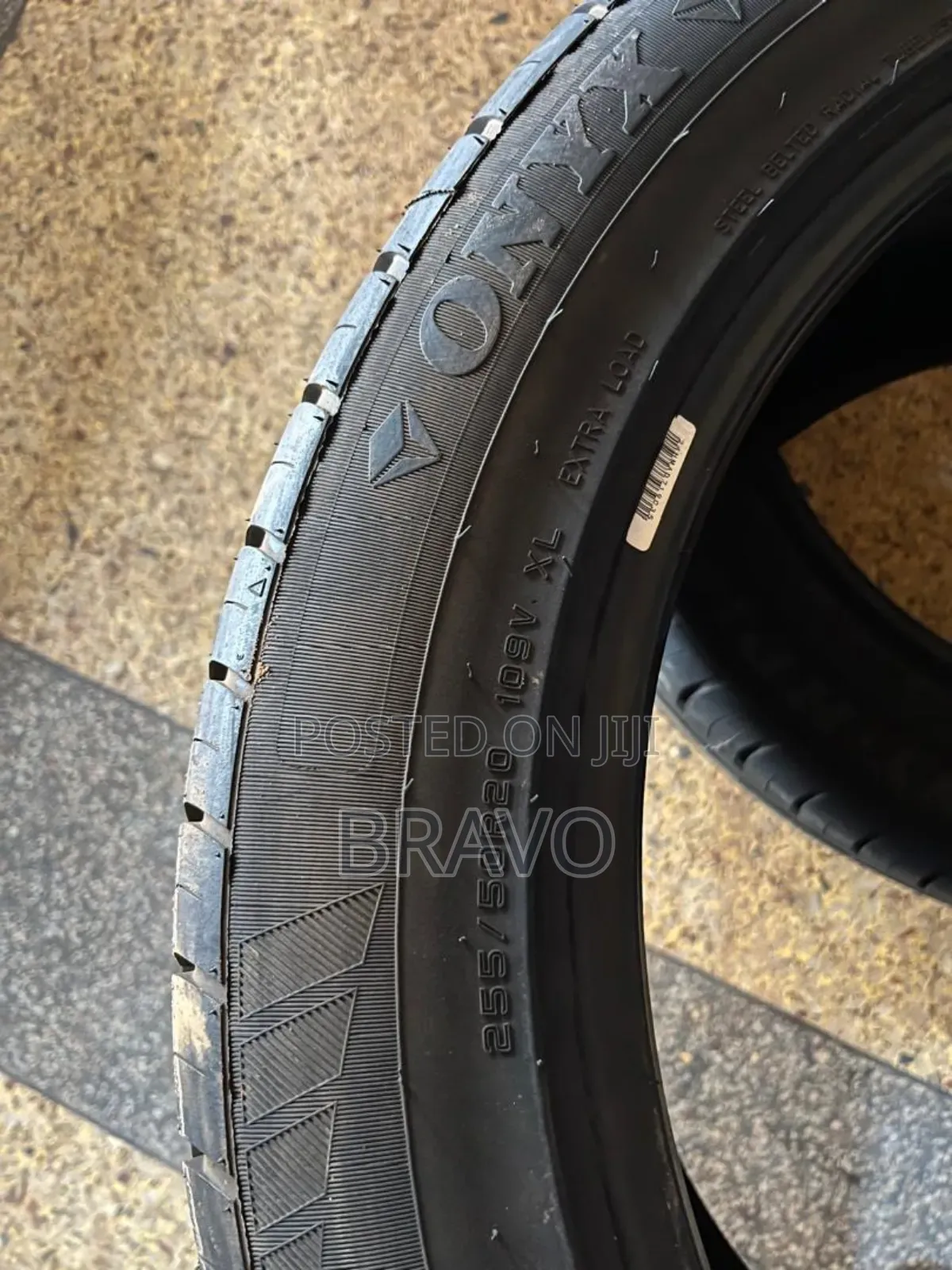 255/50r20 Onyx Tyres New.