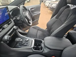 Toyota RAV4 XLE Premium FWD 2023 Gray