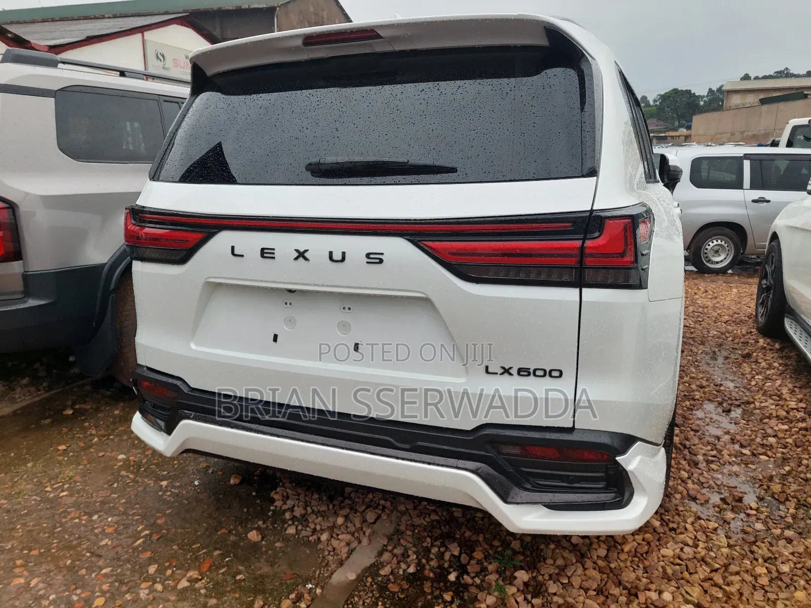 Lexus LX LX 600 2024 White