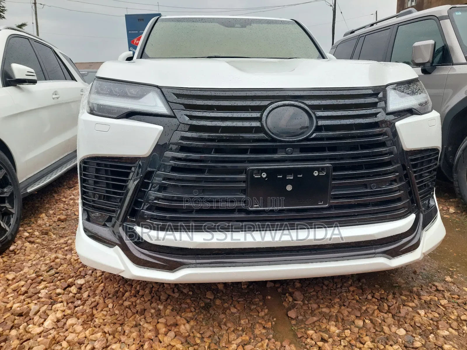 Lexus LX LX 600 2024 White