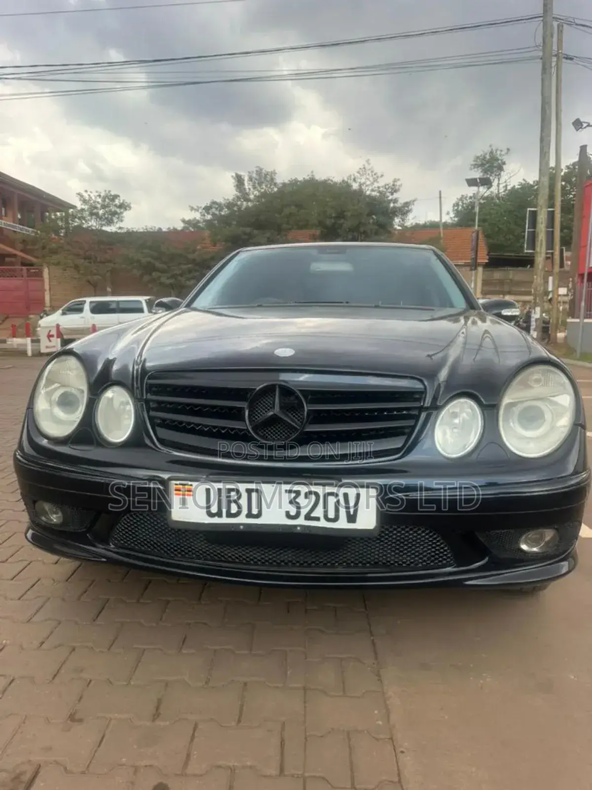 Mercedes-Benz E300 2008 Black