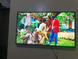 Aiwa 50 Inch Smart TV With Small Lines