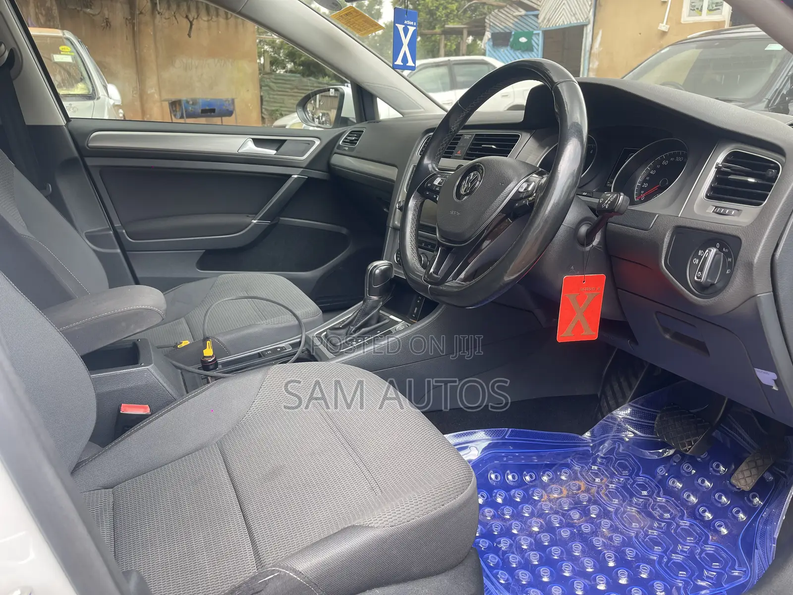 Volkswagen Golf 2015 White