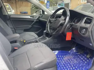 Volkswagen Golf 2015 White