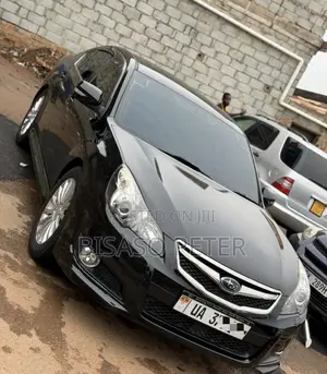 Subaru Legacy 2.5i Premium 2010 Black