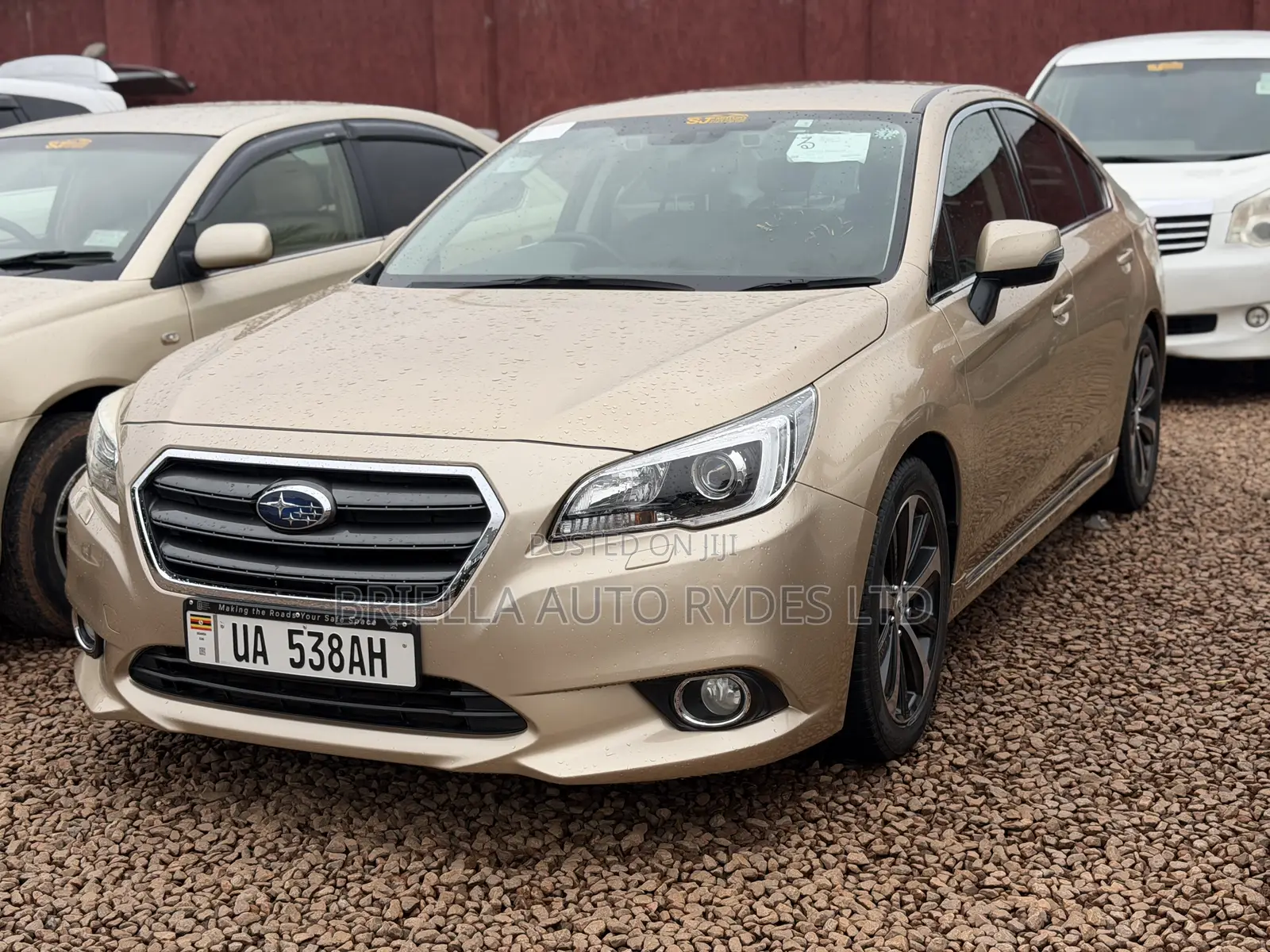 Subaru Legacy 2015 Gold