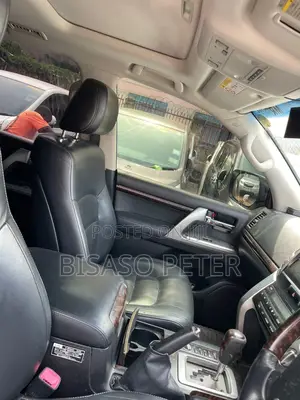Toyota Land Cruiser 4.6 V8 GX-R 2013 White