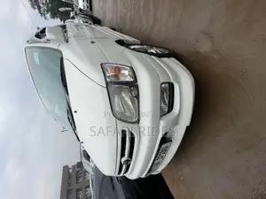 Toyota Noah 2002 White