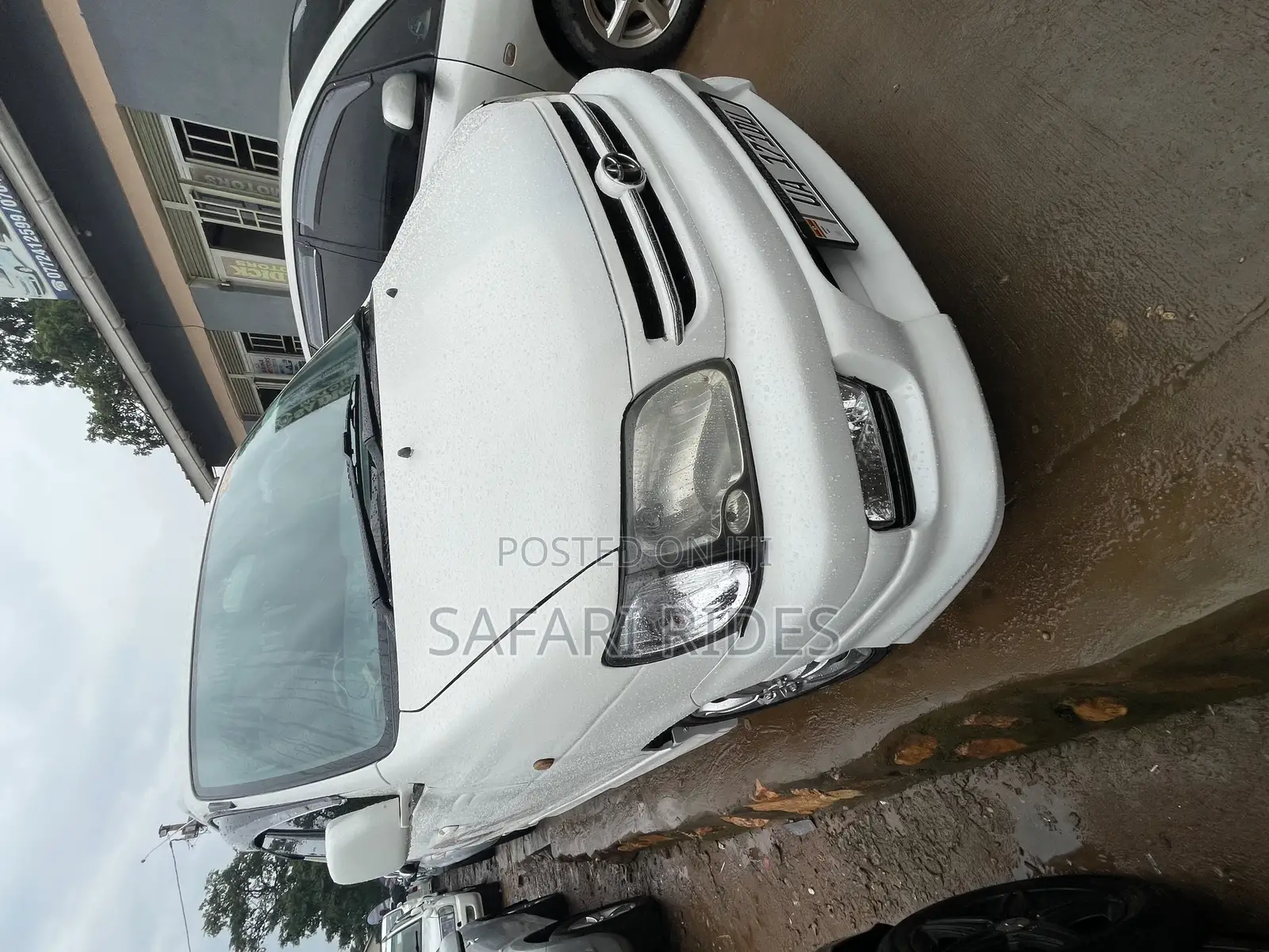 Toyota Noah 2002 White