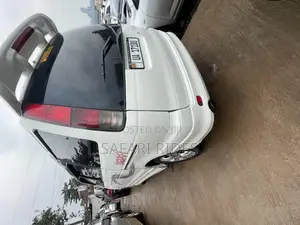 Toyota Noah 2002 White